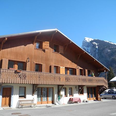 Particulier Loue 2 Appartements Communicants Dans Chalet A Samoens Jusqu A 16 Couchages 外观 照片