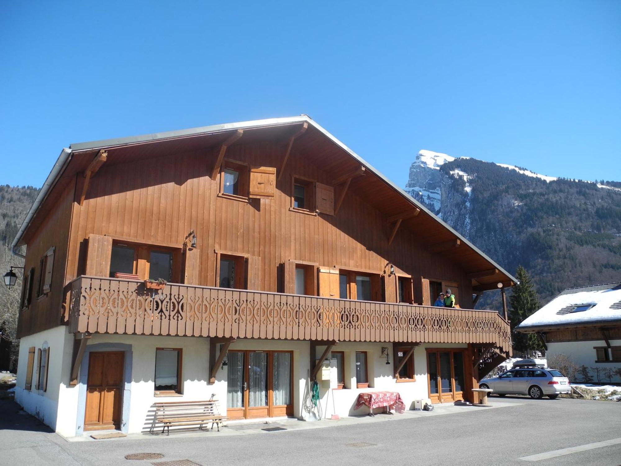 Particulier Loue 2 Appartements Communicants Dans Chalet A Samoens Jusqu A 16 Couchages 外观 照片